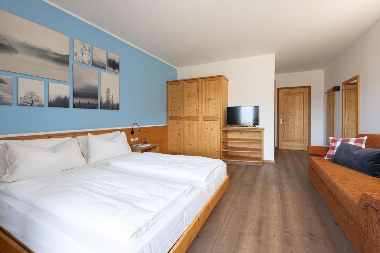 Gruenwald Hotel ซาลอร์โน ภายนอก รูปภาพ